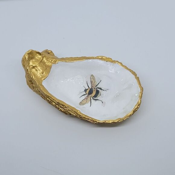 Bee oystershell ring holder/ trinket tray - Picture 3 of 6